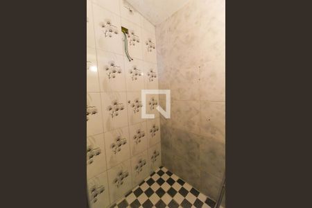 Banheiro de casa para alugar com 1 quarto, 25m² em Água Rasa, São Paulo