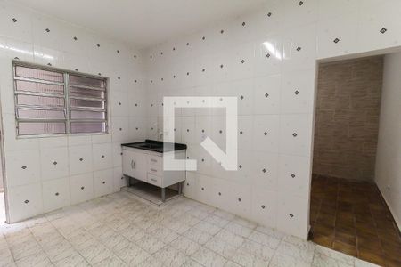 Cozinha de casa para alugar com 1 quarto, 25m² em Água Rasa, São Paulo