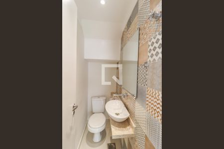 Lavabo de casa de condomínio para alugar com 3 quartos, 112m² em Jardim Colônia, Jundiaí