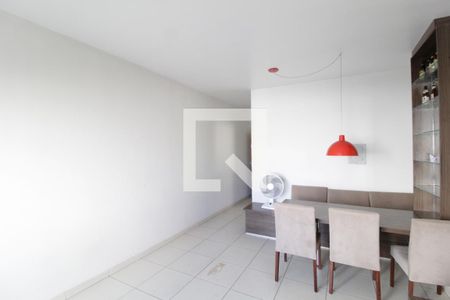 Sala de apartamento para alugar com 2 quartos, 65m² em Alto Umuarama, Uberlândia