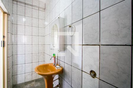 Banheiro de casa para alugar com 1 quarto, 50m² em Cidade São Jorge, Santo André