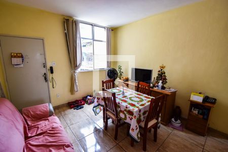 Sala de apartamento para alugar com 2 quartos, 48m² em Quintino Bocaiúva, Rio de Janeiro