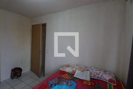 Quarto 2 de apartamento à venda com 2 quartos, 50m² em Guajuviras, Canoas