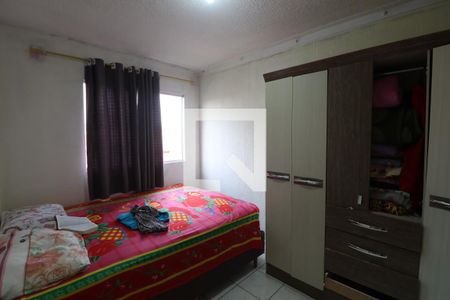 Quarto 2 de apartamento à venda com 2 quartos, 50m² em Guajuviras, Canoas