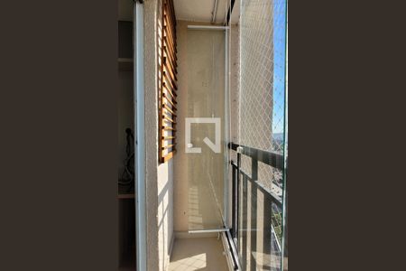 Sacada de apartamento para alugar com 3 quartos, 61m² em Parque Erasmo Assunção, Santo André