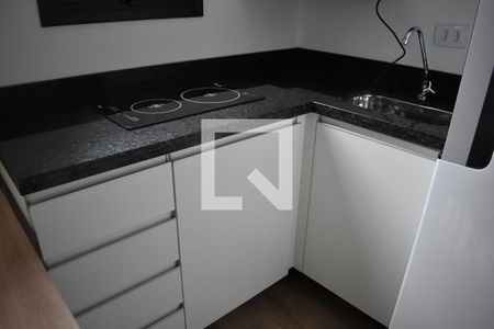 Cozinha de kitnet/studio para alugar com 1 quarto, 28m² em Prado Velho, Curitiba