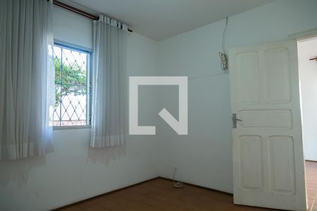 Quarto 1 de casa para alugar com 3 quartos, 160m² em Chácara Inglesa, São Paulo