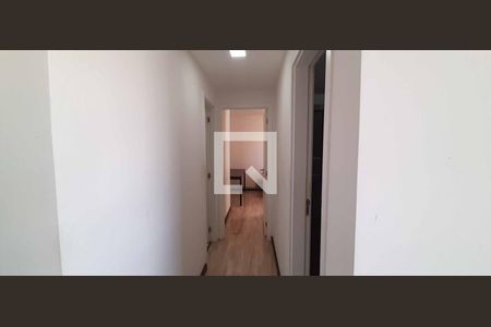 Corredor de apartamento à venda com 2 quartos, 52m² em Jardim Roberto, Osasco