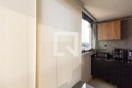 Varanda de apartamento à venda com 2 quartos, 53m² em Centro, Osasco