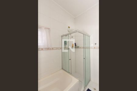 Casa para alugar com 320m², 3 quartos e 2 vagas Casa para alugar com 320m², 3 quartos e 2 vagasBanheiro da Suíte 3