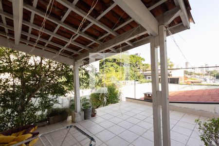 Casa para alugar com 320m², 3 quartos e 2 vagas Casa para alugar com 320m², 3 quartos e 2 vagasÁrea externa