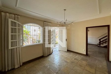 Casa para alugar com 5 quartos, 420m² em Castelo, Belo Horizonte