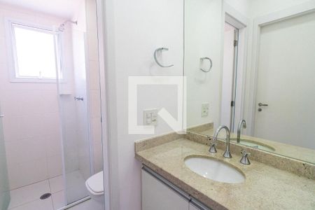 Banheiro de apartamento à venda com 1 quarto, 45m² em Vila Guarani (z Sul), São Paulo