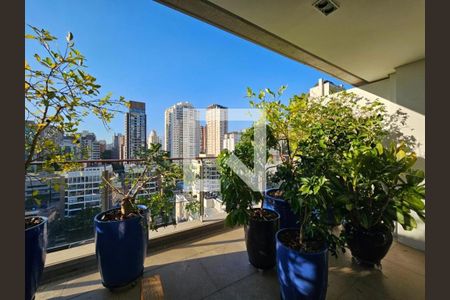 Apartamento à venda com 2 quartos, 160m² em Vila Nova Conceição, São Paulo