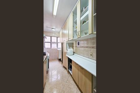 Cozinha de apartamento à venda com 3 quartos, 64m² em Vila Sofia, São Paulo