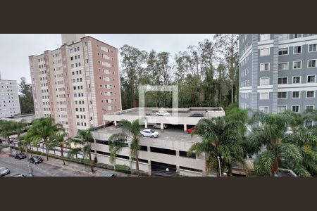 Vista Sala de apartamento à venda com 2 quartos, 45m² em Parque São Vicente, Santo André
