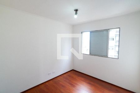 Quarto 2 de apartamento para alugar com 2 quartos, 63m² em Vila Guarani (z Sul), São Paulo