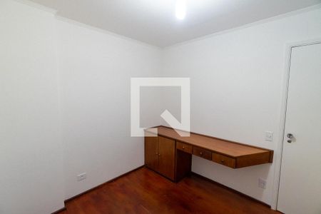 Quarto 1 de apartamento para alugar com 2 quartos, 63m² em Vila Guarani (z Sul), São Paulo