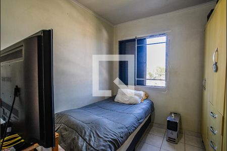 Quarto 2 de apartamento à venda com 2 quartos, 53m² em Vila Scarpelli, Santo André