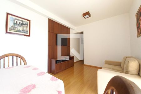 Sala de apartamento para alugar com 2 quartos, 61m² em Loteamento Chácara Prado, Campinas