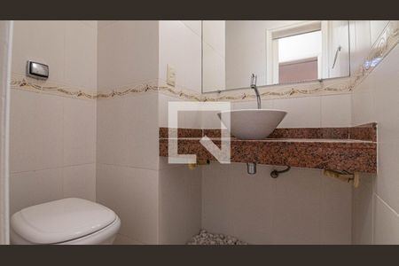 Lavabo de apartamento para alugar com 3 quartos, 132m² em Tijuca, Rio de Janeiro