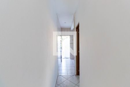 Corredor de casa para alugar com 2 quartos, 40m² em Jardim Jaú (zona Leste), São Paulo