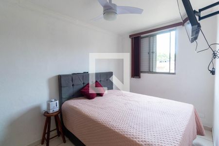 Quarto 1 de apartamento para alugar com 2 quartos, 55m² em Vila Sílvia, São Paulo