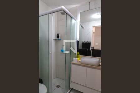 Banheiro de apartamento para alugar com 2 quartos, 54m² em Gopouva, Guarulhos