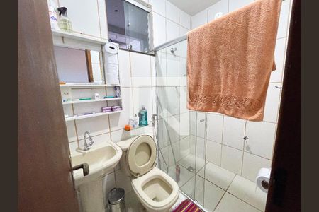 Quarto 2 de casa à venda com 6 quartos, 250m² em Diamante, Belo Horizonte