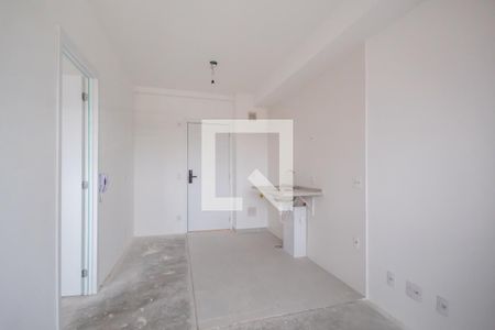 Sala e Cozinha de apartamento à venda com 1 quarto, 27m² em Km 18, Osasco