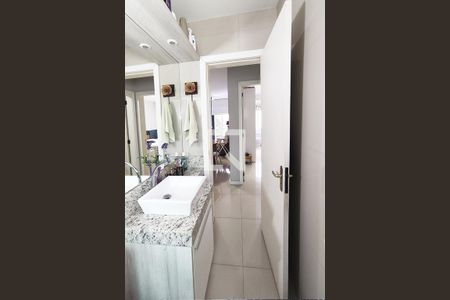 Apartamento para alugar com 58m², 2 quartos e sem vaga Apartamento para alugar com 58m², 2 quartos e sem vagaBanheiro