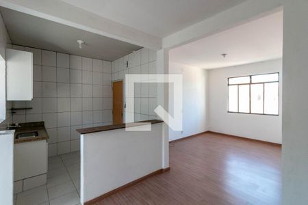 Sala/Cozinha de apartamento para alugar com 3 quartos, 80m² em Coração Eucarístico, Belo Horizonte