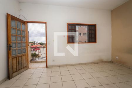 Casa para alugar com 4 quartos, 290m² em Jardim Santa Rosa, Taboão da Serra