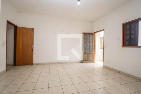 Suite de casa para alugar com 4 quartos, 290m² em Jardim Santa Rosa, Taboão da Serra