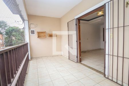 Varanda de casa para alugar com 4 quartos, 290m² em Jardim Santa Rosa, Taboão da Serra