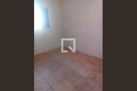 Quarto de casa para alugar com 1 quarto, 72m² em Jardim Planalto, Mogi das Cruzes