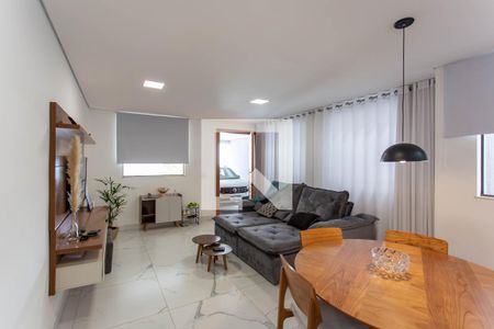 Sala de casa para alugar com 4 quartos, 130m² em Jaraguá, Belo Horizonte