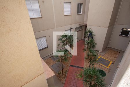 Vista da Sala de apartamento para alugar com 2 quartos, 47m² em Via Norte, Ribeirão Preto