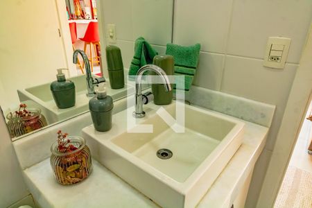 Banheiro de apartamento à venda com 2 quartos, 68m² em Vila Santa Catarina, São Paulo