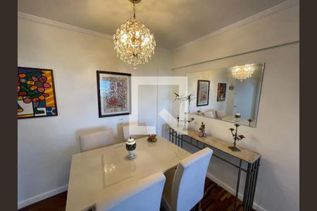 Sala de apartamento à venda com 3 quartos, 70m² em Jardim Olympia, São Paulo