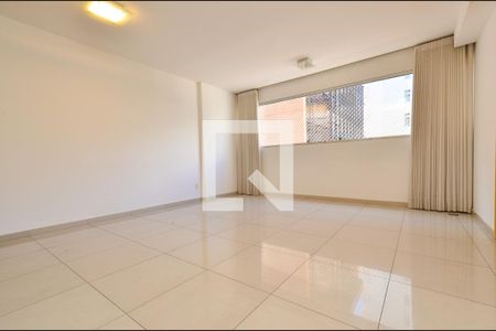 Sala de estar de apartamento para alugar com 2 quartos, 98m² em Lourdes, Belo Horizonte
