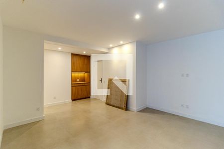 Sala de apartamento à venda com 3 quartos, 143m² em Higienópolis, São Paulo