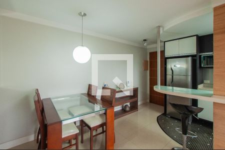 Sala de apartamento à venda com 2 quartos, 58m² em Alto de Pinheiros, São Paulo