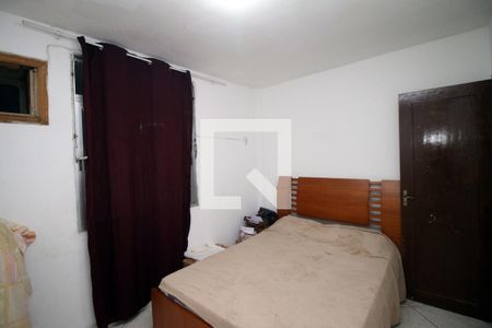 Quarto 1 de apartamento para alugar com 2 quartos, 54m² em Olaria, Rio de Janeiro