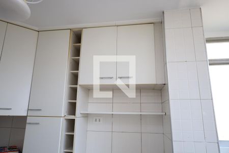 Cozinha - Armários de apartamento para alugar com 2 quartos, 68m² em Vila Romana, São Paulo