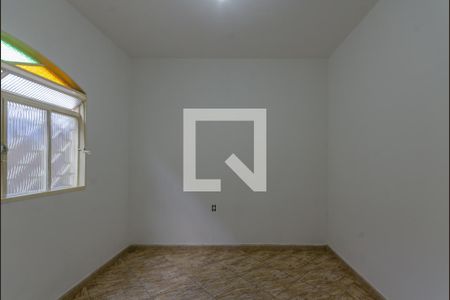 Quarto 1 de casa para alugar com 2 quartos, 100m² em Mantiqueira, Belo Horizonte