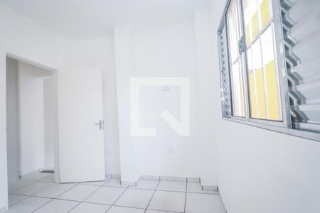 Quarto 2 de casa para alugar com 2 quartos, 100m² em Jardim Monte Kemel, São Paulo