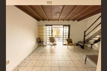 Sala de apartamento para alugar com 2 quartos, 90m² em Ingleses do Rio Vermelho, Florianópolis