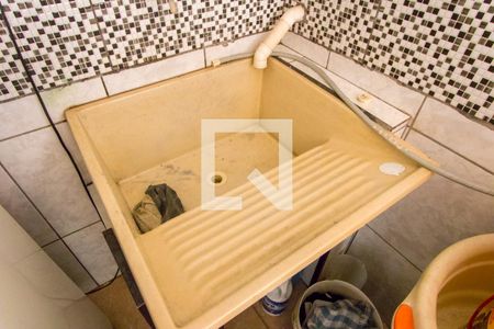 Casa à venda com 174m², 3 quartos e 2 vagas Casa à venda com 174m², 3 quartos e 2 vagasÁrea de serviço