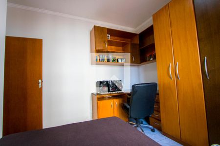 Casa à venda com 174m², 3 quartos e 2 vagas Casa à venda com 174m², 3 quartos e 2 vagasQuarto 3